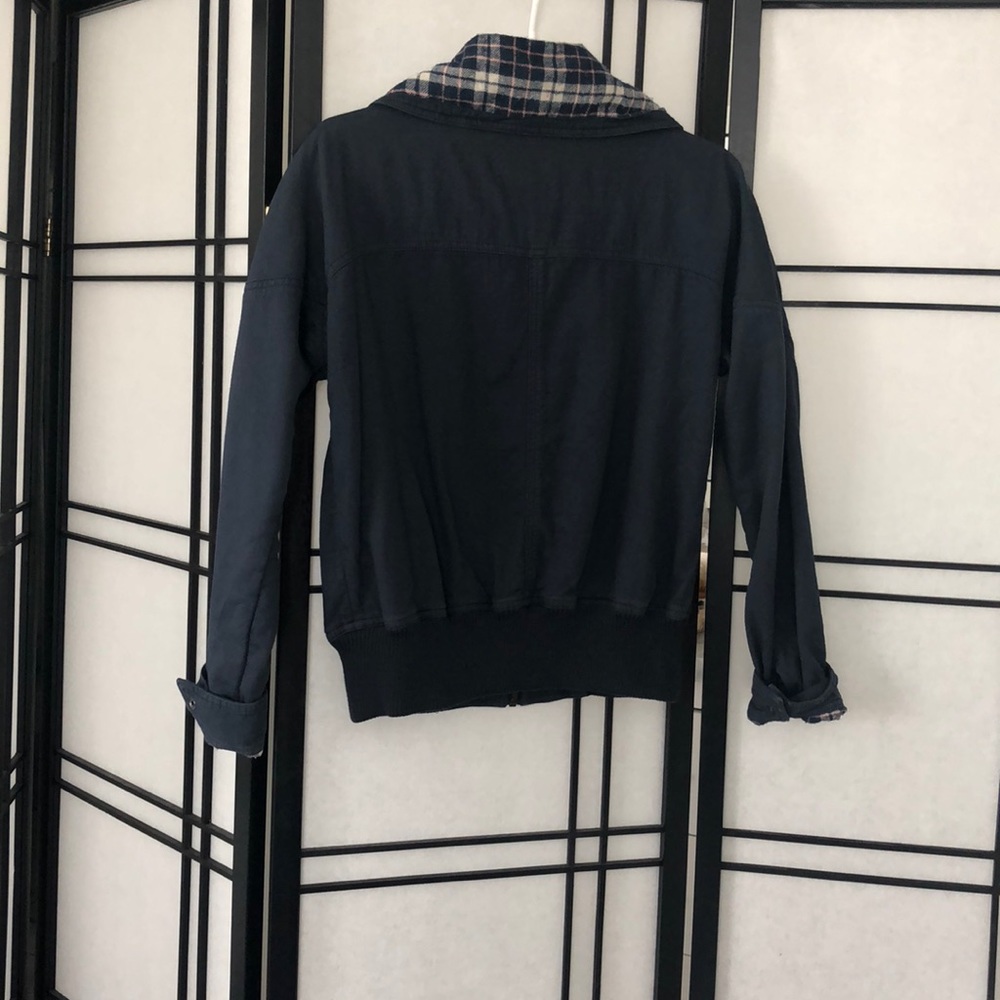 Jacket - Picture 3 of 3